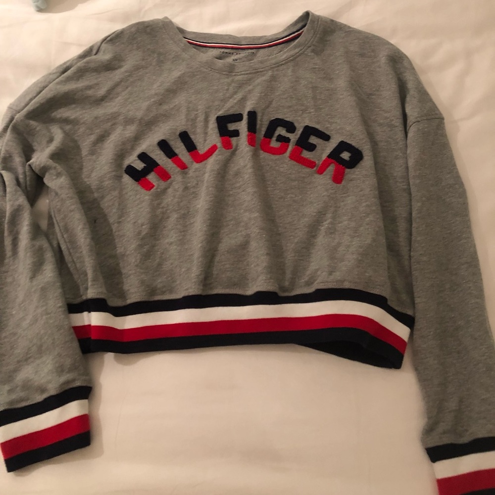 Tommy Hilfiger grey sweater